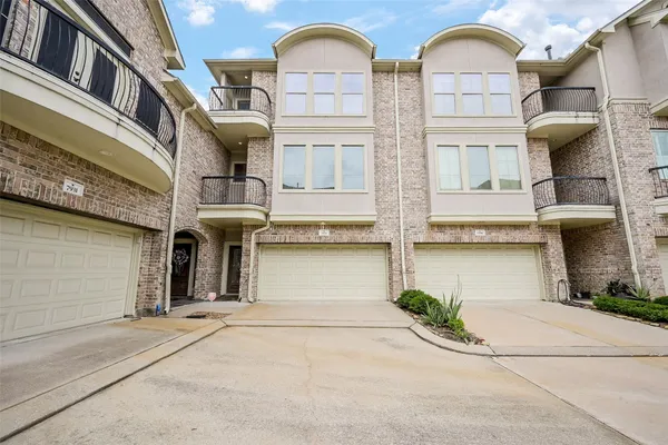 $2,350 | 7933 Telluride Drive, Houston, TX 77040