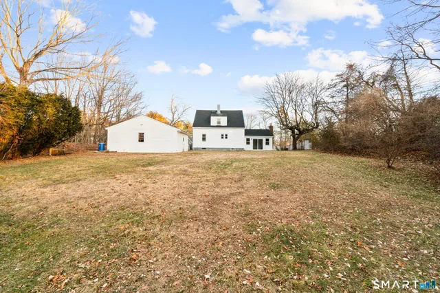$375,000 | 556 Dunbar Hill Road, Hamden, CT 06514