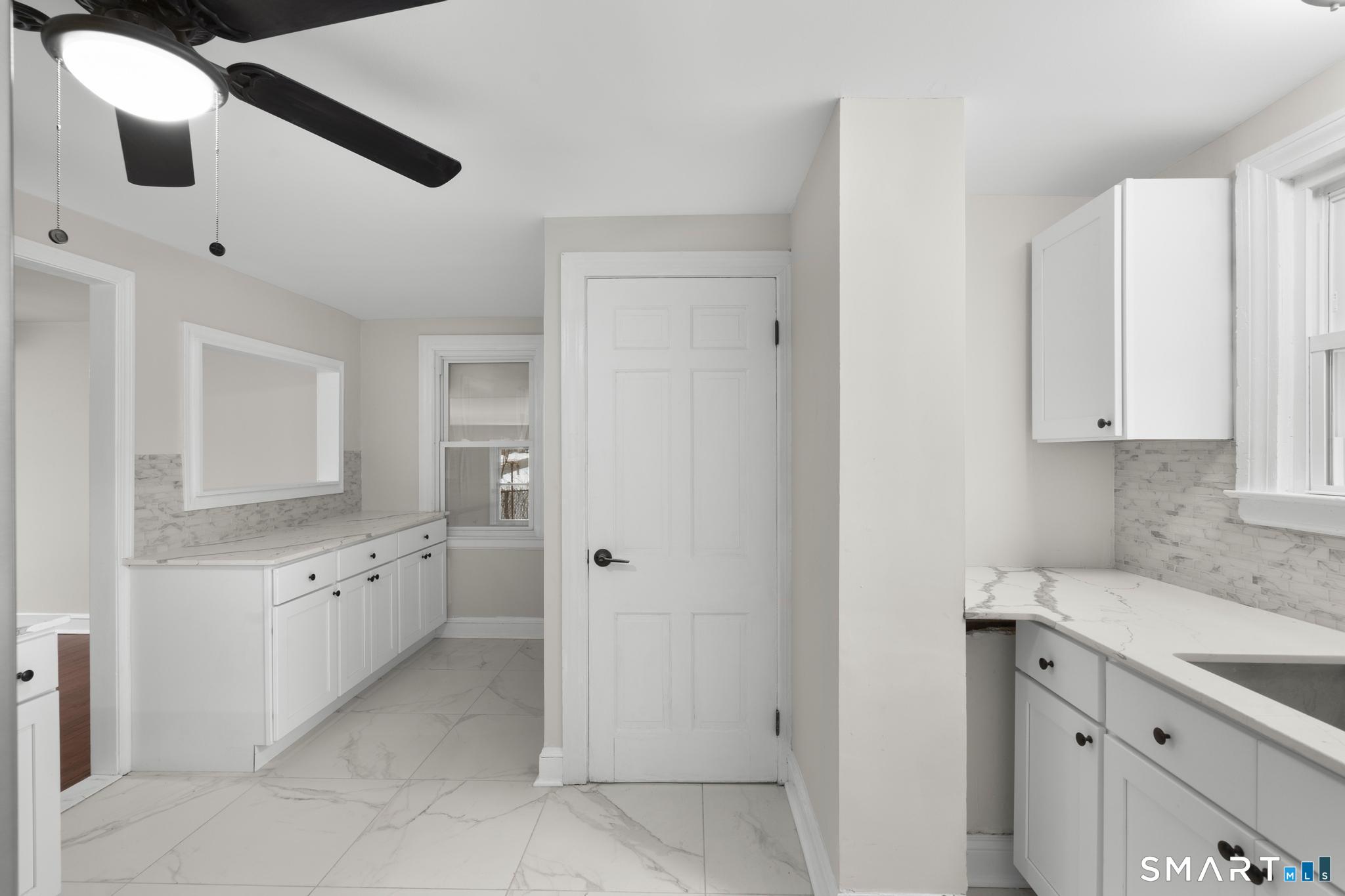 556 Dunbar Hill Road Hamden, CT 06514 - Photo 8 of 40