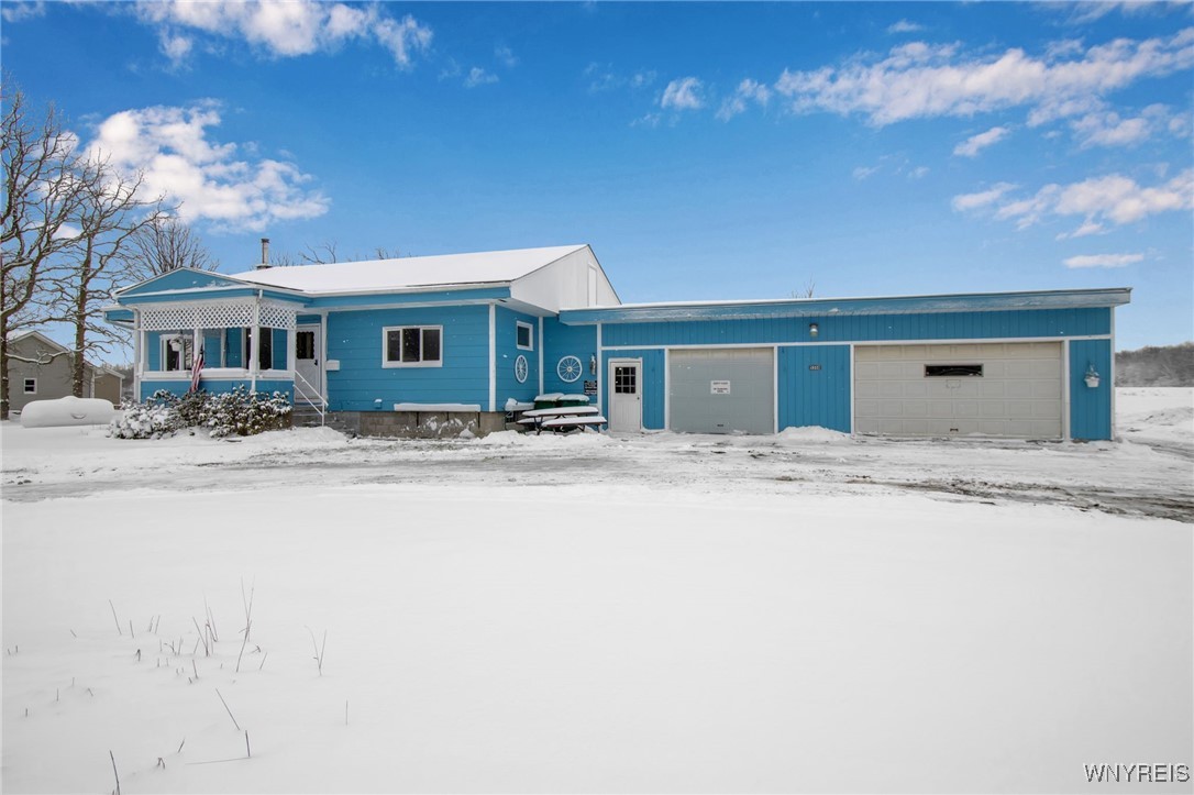 5358 Murphy Road Lockport Town, NY 14094 - Photo 2 of 50