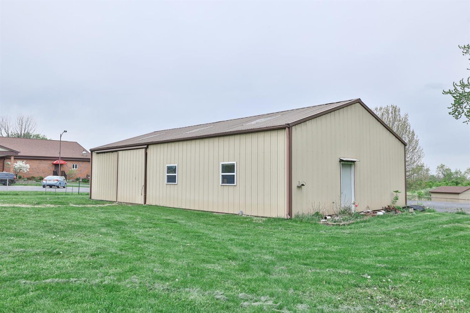4724 Fisher Road Franklin, OH 45005 - Photo 30 of 39 Gallery Image 30