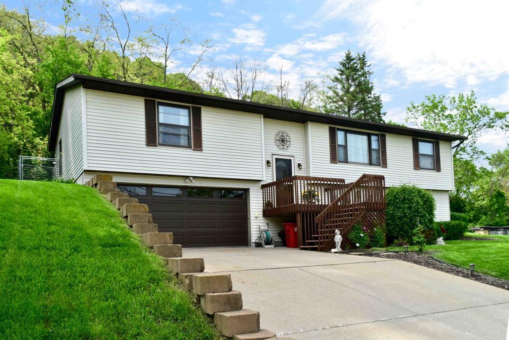 1101 Sugar Loaf Road Winona, MN 55987 - Photo 1 of 1 Gallery Image 1