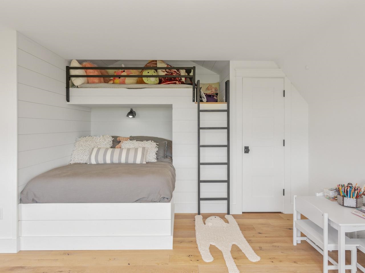 1549 Hinesburg Road South Burlington, VT 05403 - Photo 40 of 60