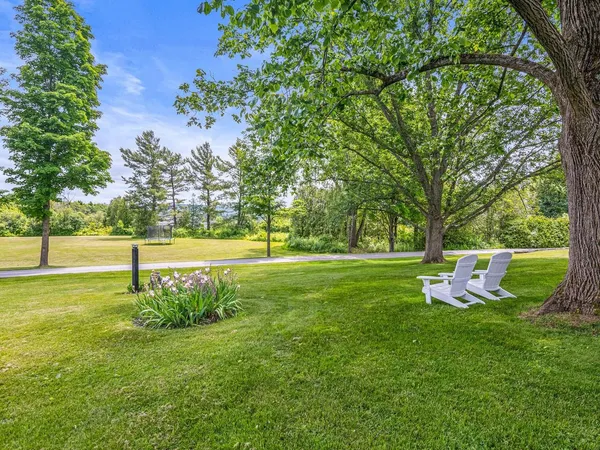 $2,100,000 | 1549 Hinesburg Road, South Burlington, VT 05403