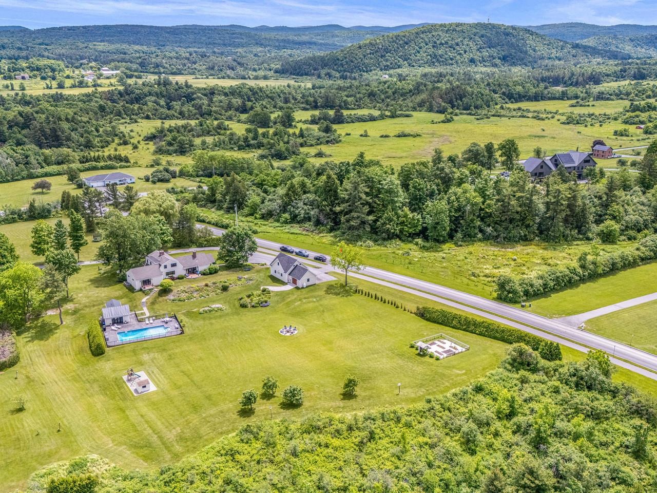 1549 Hinesburg Road South Burlington, VT 05403 - Photo 58 of 60