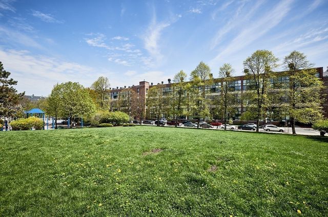 $670,000 | 42 8th Street, Unit 3208, Boston, MA 02129