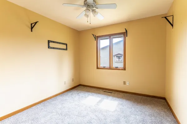 $261,900 | 151 North Fox Run Lane, Byron, IL 61010