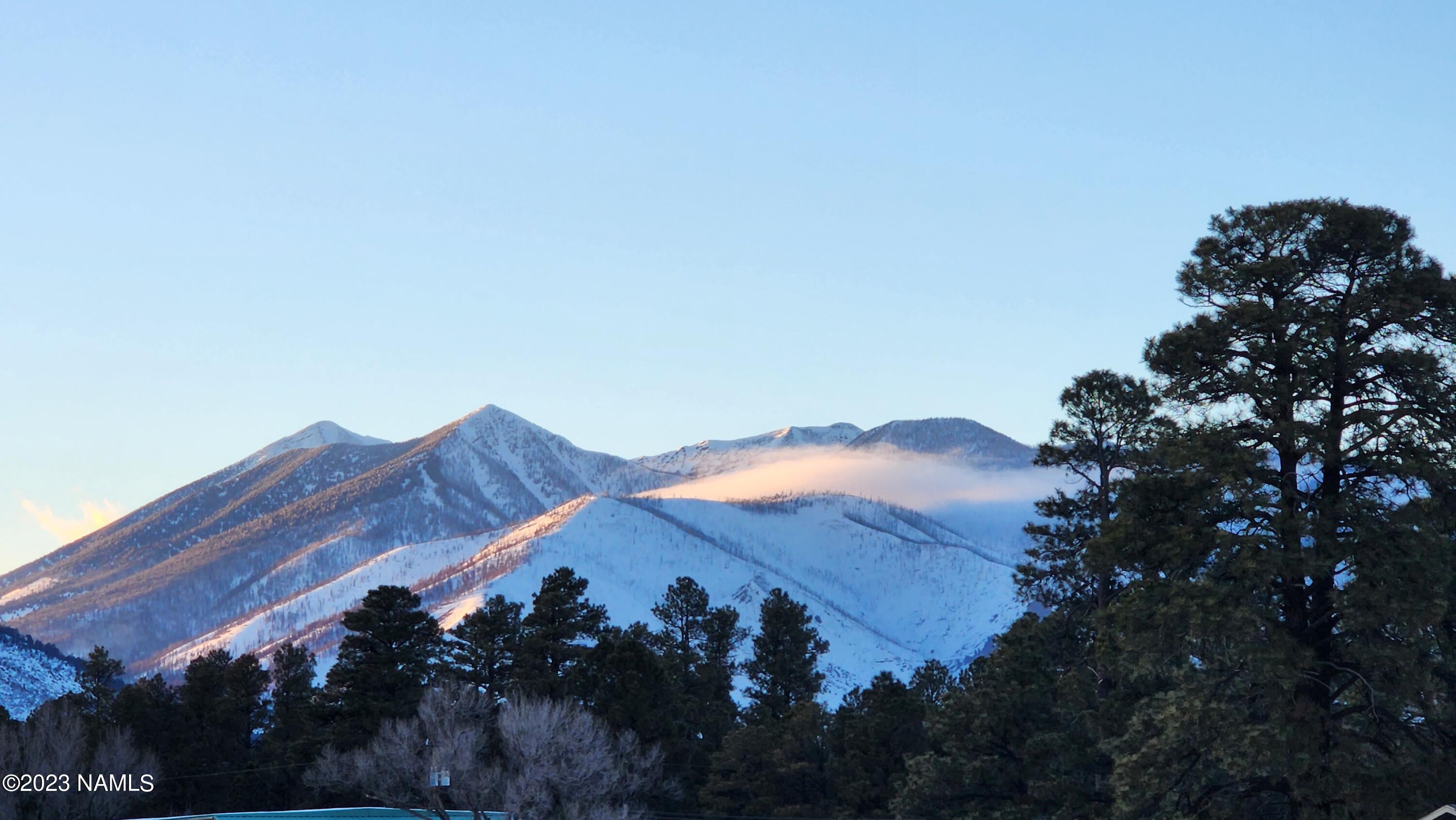 7735 Koch Field Road Flagstaff, AZ 86004 - Photo 9 of 51 20230131_174310
