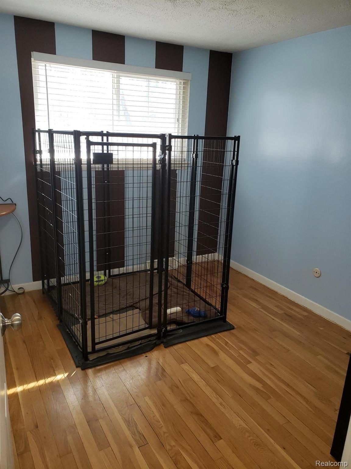 4380 Highfield Road Waterford, MI 48329 - Photo 9 of 21 1.jpg