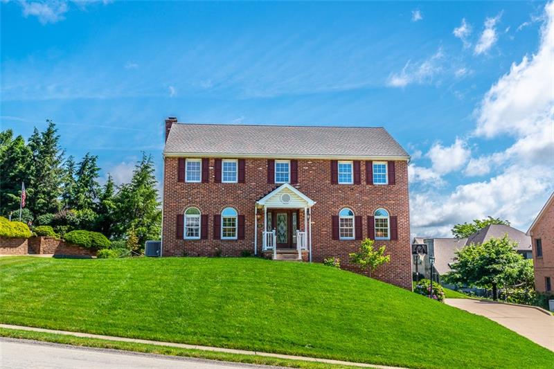 366 Cobblestone Circle McKees Rocks, PA 15136 - Photo 1 of 25 Gallery Image 1