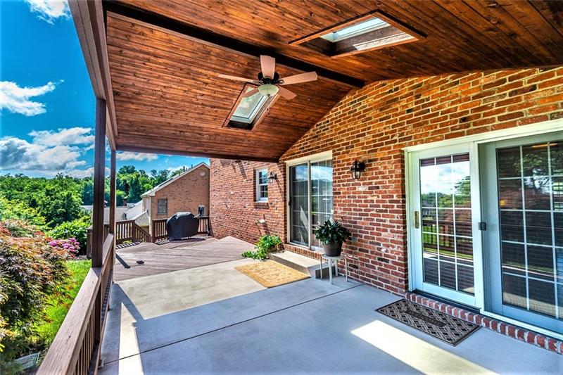 366 Cobblestone Circle McKees Rocks, PA 15136 - Photo 23 of 25 Gallery Image 23
