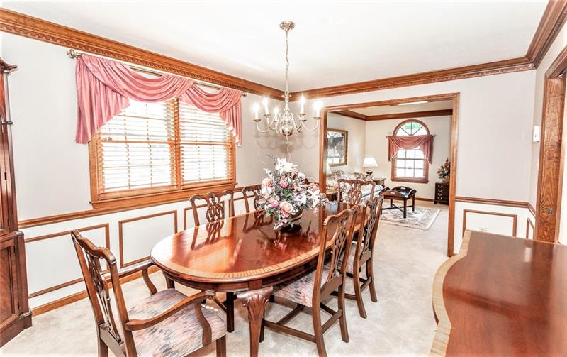 366 Cobblestone Circle McKees Rocks, PA 15136 - Photo 4 of 25 Gallery Image 4