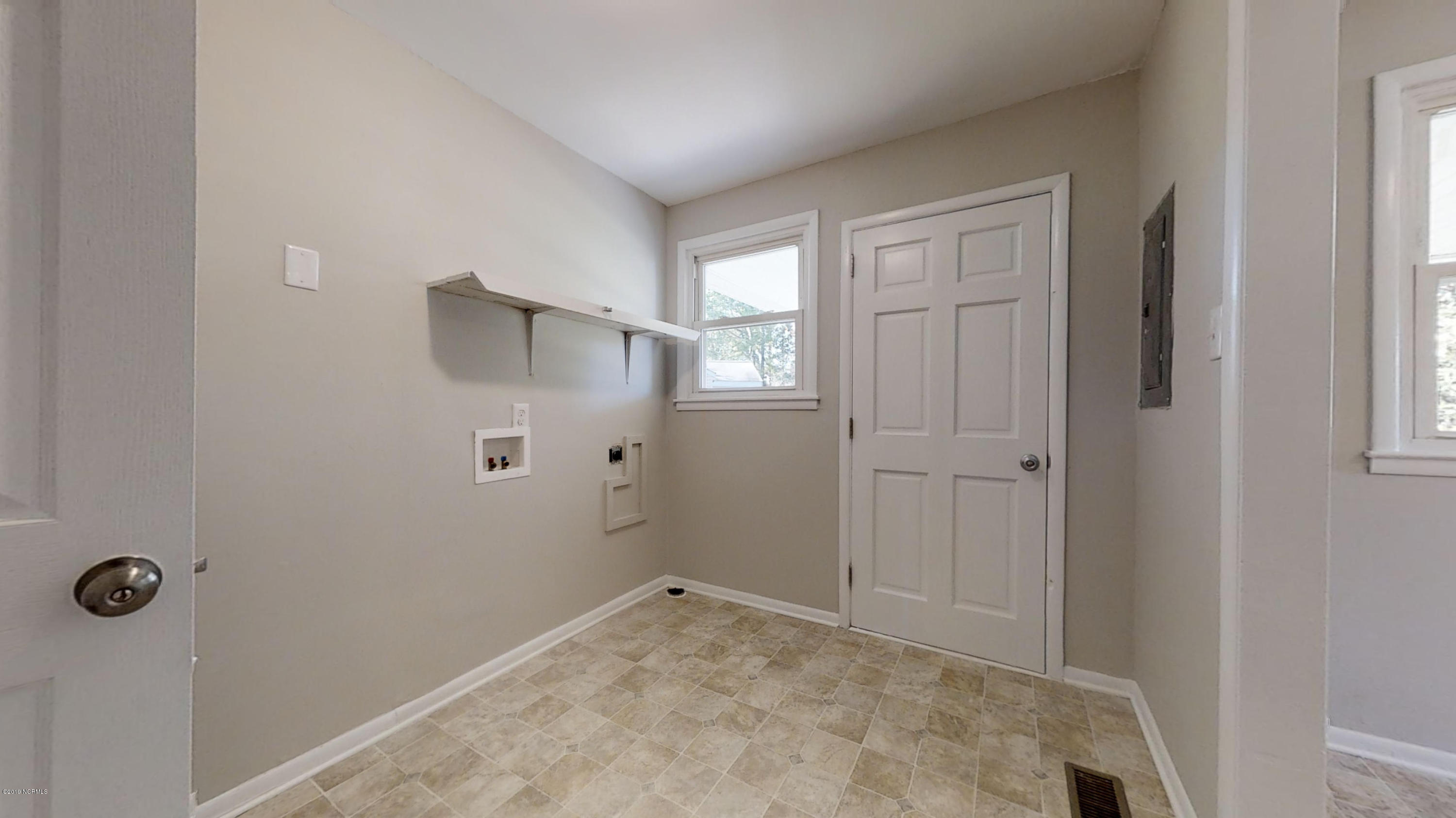 401 Cheyenne Road Jacksonville, NC 28540 - Photo 17 of 19 401-Cheyenne-Rd-10212019_154749
