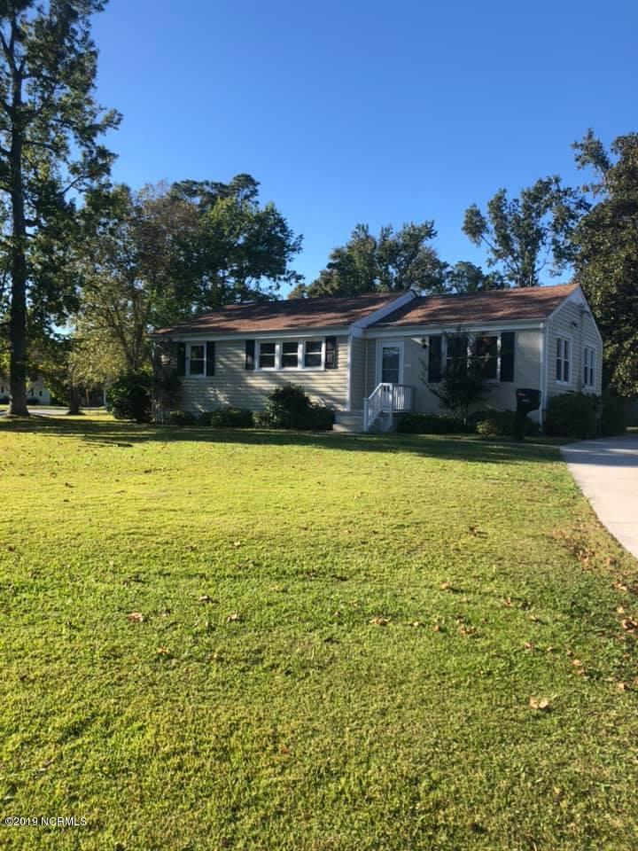 401 Cheyenne Road Jacksonville, NC 28540 - Photo 2 of 19 73417775_532634937294590_703339324369377