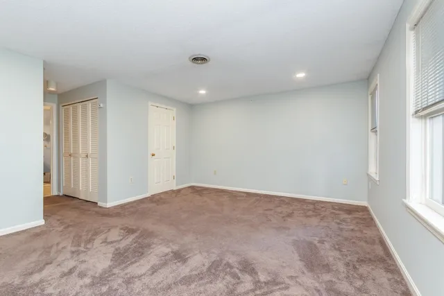 $385,000 | 9 Bartemus Trail, Unit 303, Nashua, NH 03063