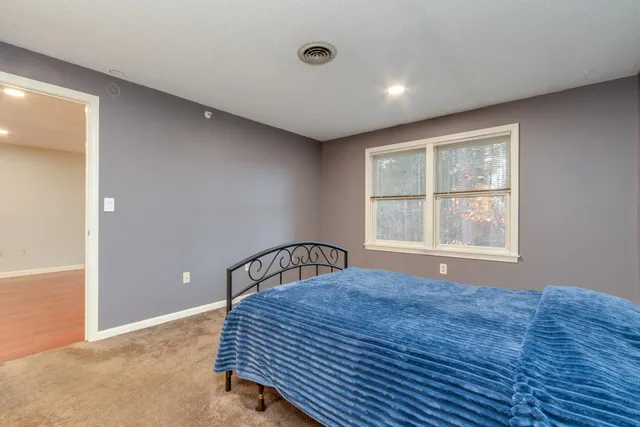 $385,000 | 9 Bartemus Trail, Unit 303, Nashua, NH 03063