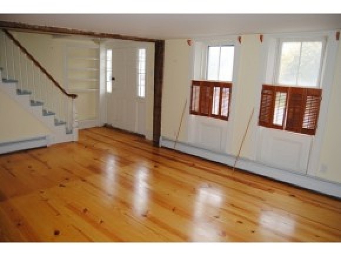 272 Main Street Fremont, NH 03044 - Photo 20 of 21 Gallery Image 20