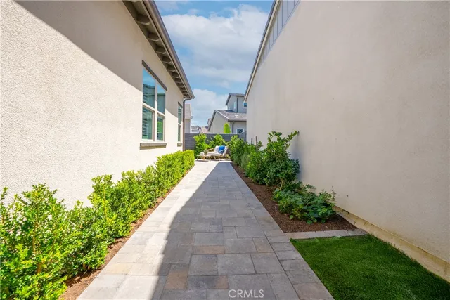 $950,000 | 806 Sunrise Road, Rancho Mission Viejo, CA 92694