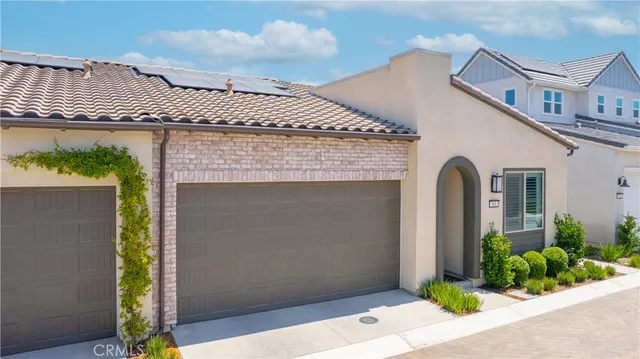 $950,000 | 806 Sunrise Road, Rancho Mission Viejo, CA 92694