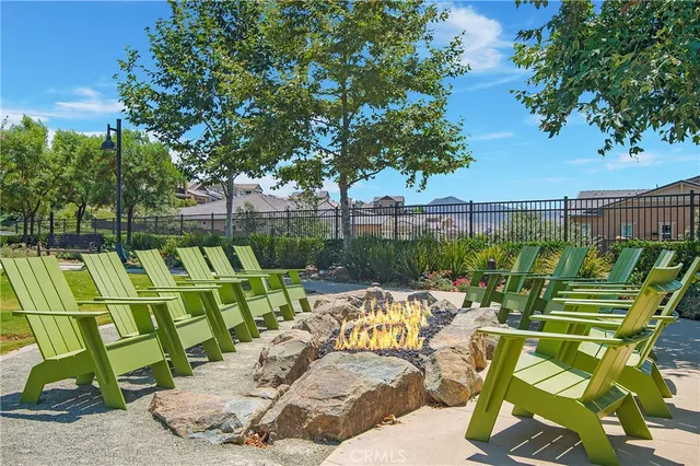 $950,000 | 806 Sunrise Road, Rancho Mission Viejo, CA 92694