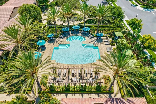 $950,000 | 806 Sunrise Road, Rancho Mission Viejo, CA 92694