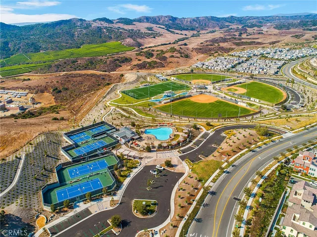 $950,000 | 806 Sunrise Road, Rancho Mission Viejo, CA 92694