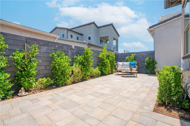 $950,000 | 806 Sunrise Road, Rancho Mission Viejo, CA 92694