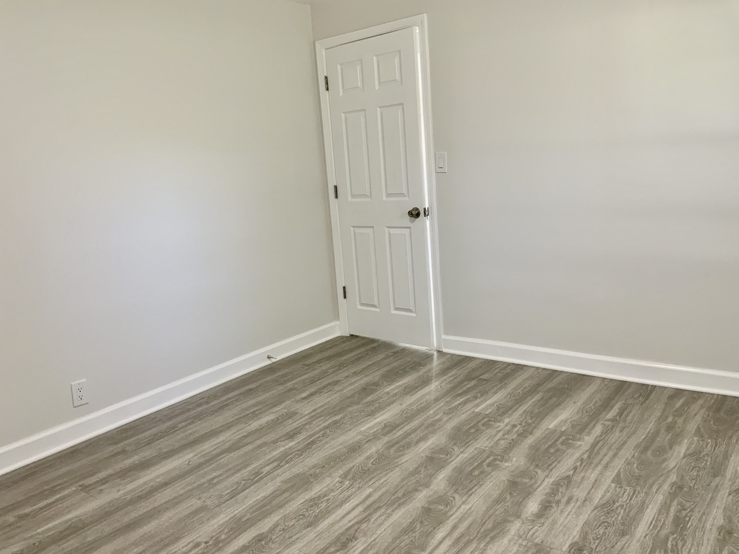 340 Sanders Road Northbrook, IL 60062 - Photo 8 of 16