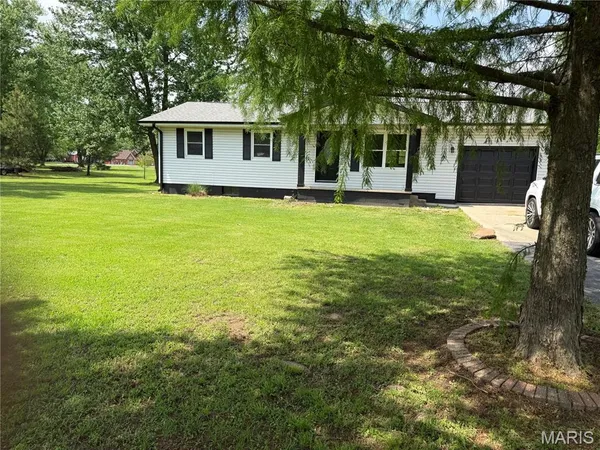 $227,800 | 12157 County Road 637, Dexter, MO 63841