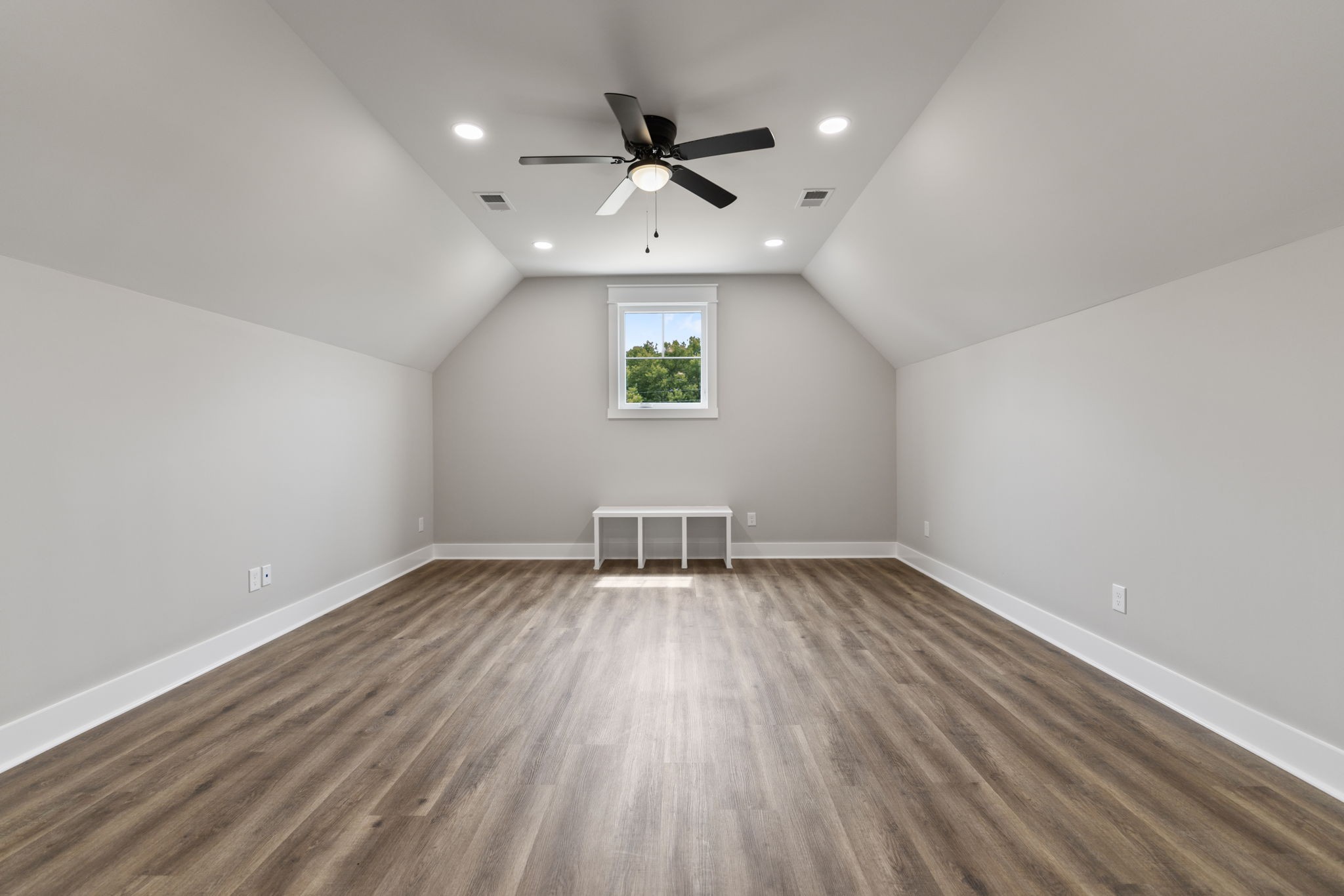 887 Ovoca Lake Road Tullahoma, TN 37388 - Photo 44 of 58