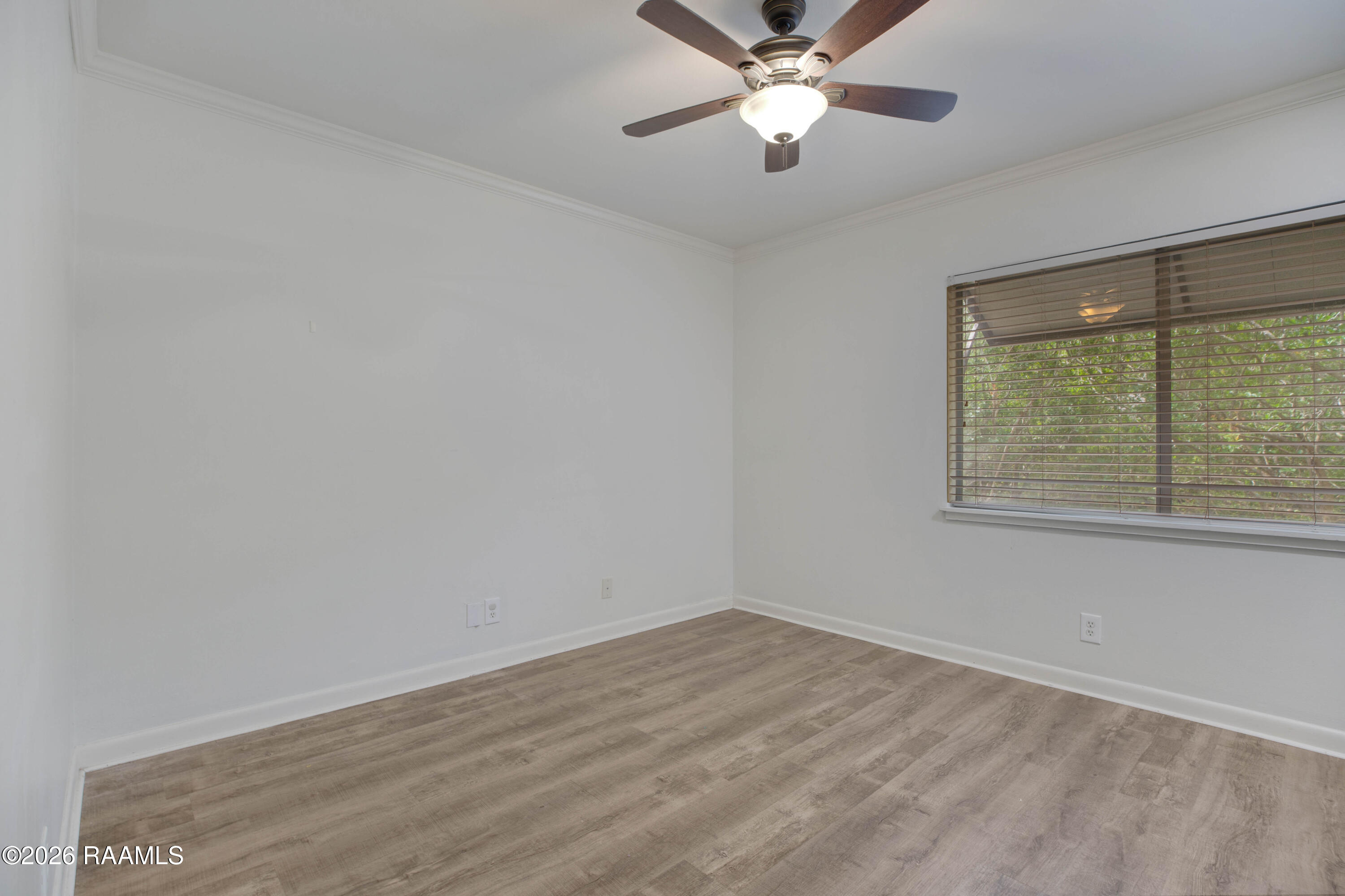 220 Doucet Road, Unit 221C Lafayette, LA 70503 - Photo 11 of 16 220 Doucet Unit 221C Lafayette-11