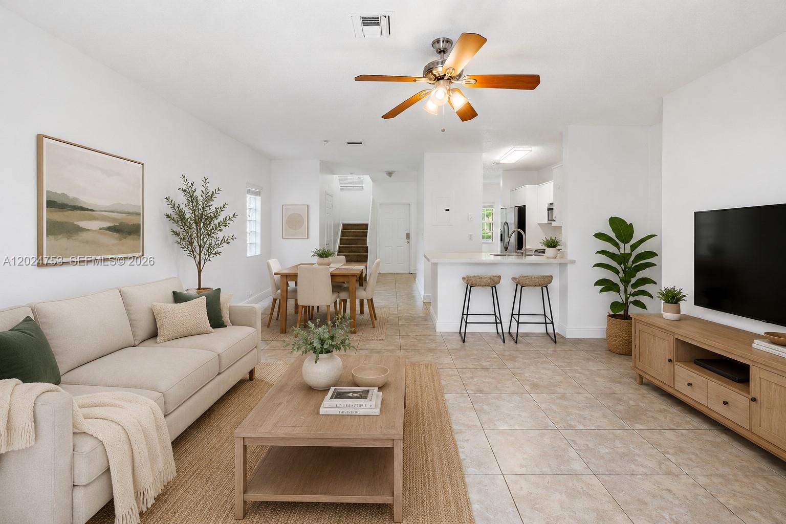 16035 Emerald Cove Road Weston, FL 33331 - Photo 7 of 36