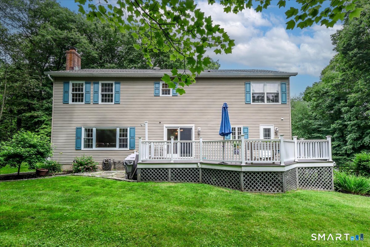 32 Country Way Bethel, CT 06801 - Photo 35 of 40