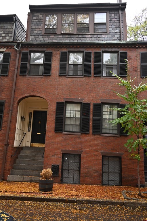 48 Fayette Street Boston, MA 02116 - Photo 1 of 22