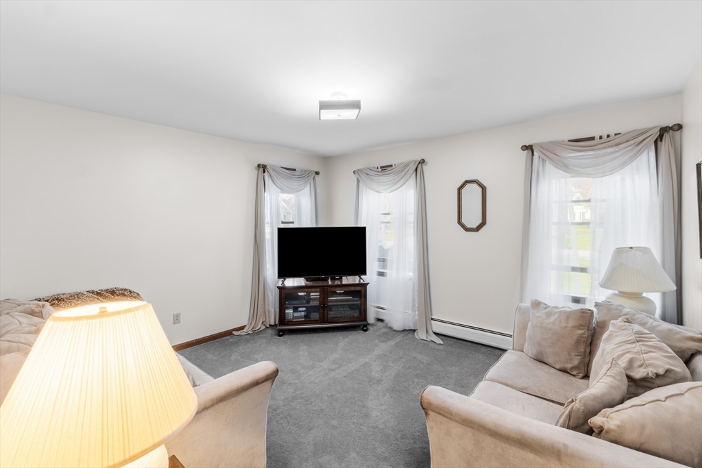 14 Bow Drive Acushnet, MA 02743 - Photo 17 of 35