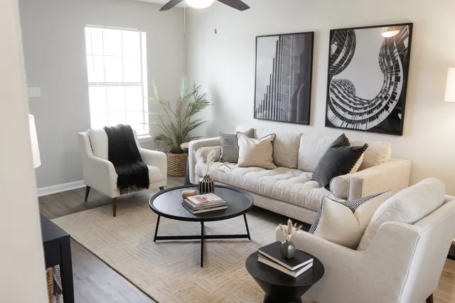 $925 | 284 Rue Le Mans Drive, Unit A, Clarksville, TN 37042