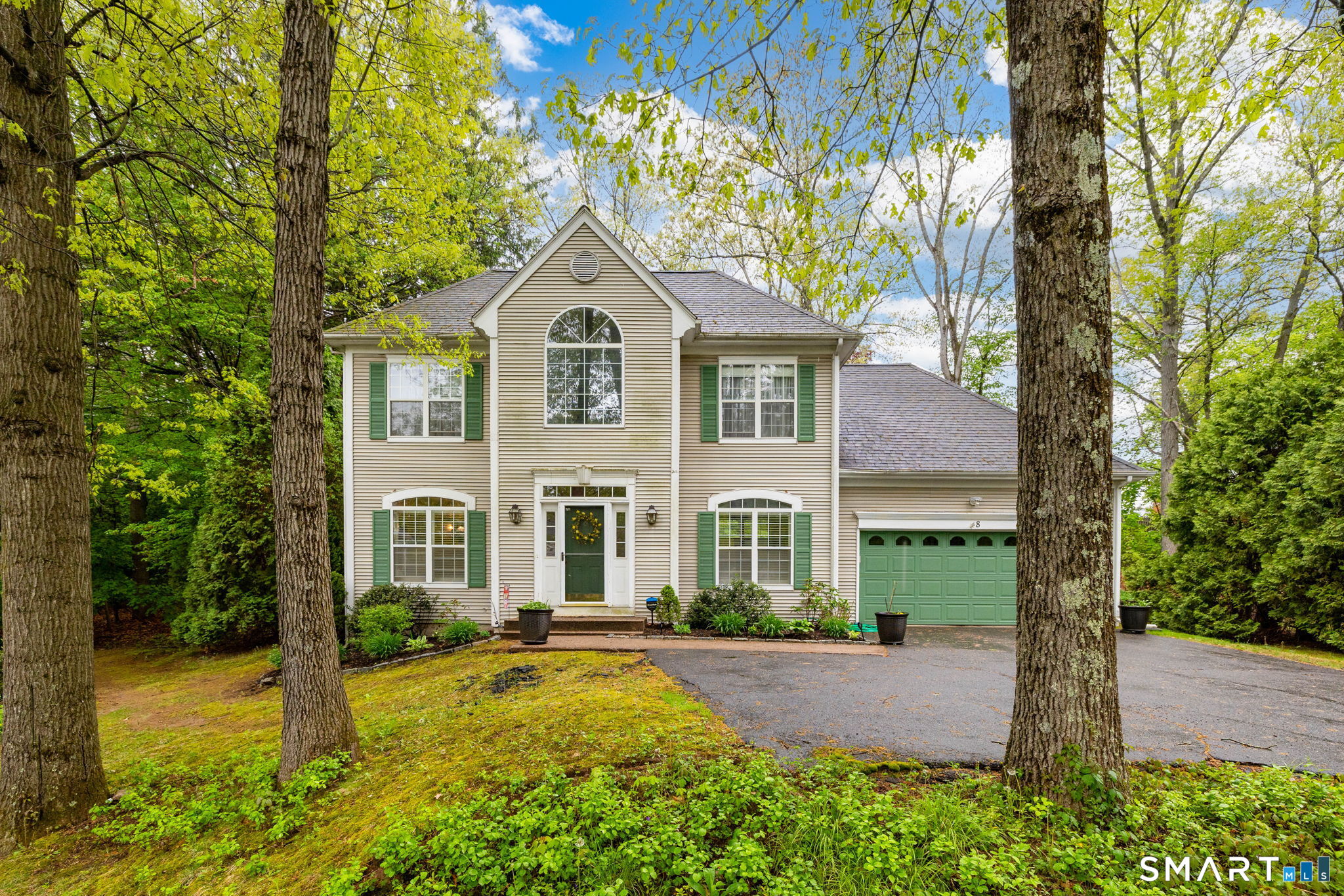 8 Whitward Place Windsor, CT 06095 - Photo 1 of 35
