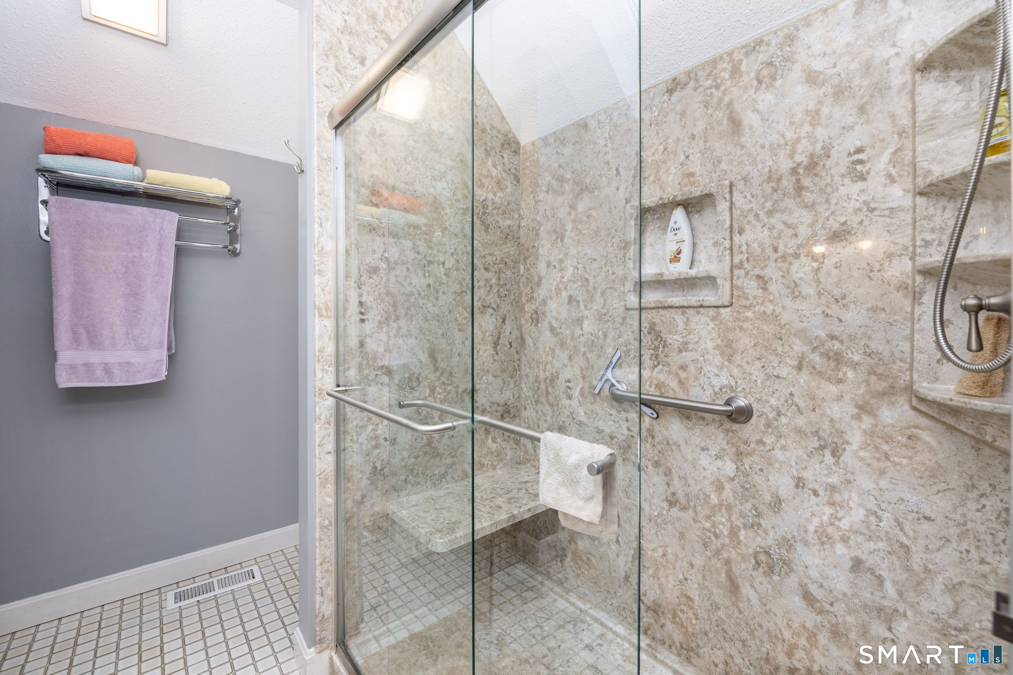 8 Whitward Place Windsor, CT 06095 - Photo 19 of 35