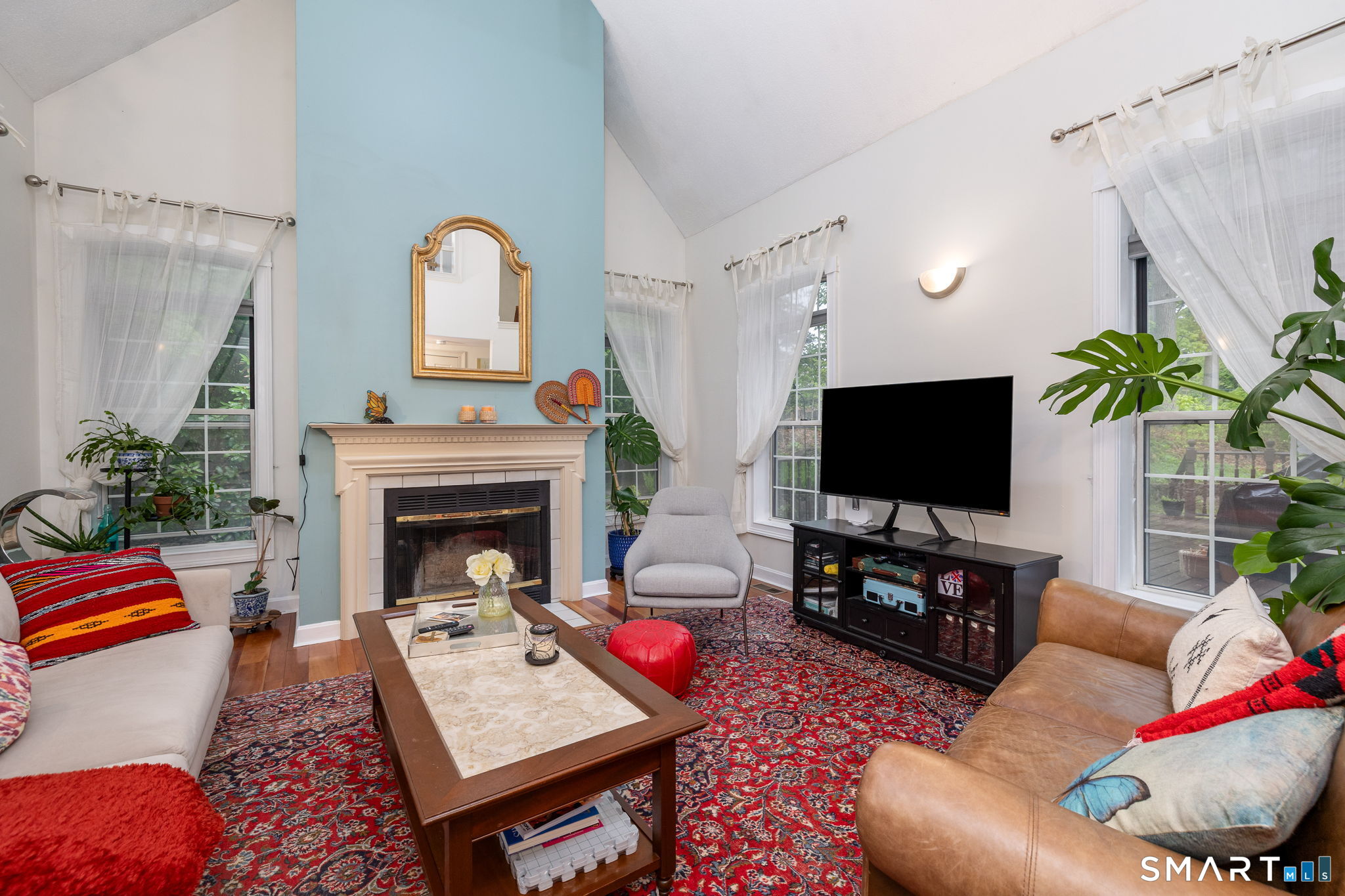 8 Whitward Place Windsor, CT 06095 - Photo 3 of 35