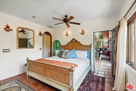 $1,999,000 | 754 Basin Drive, Topanga, CA 90290