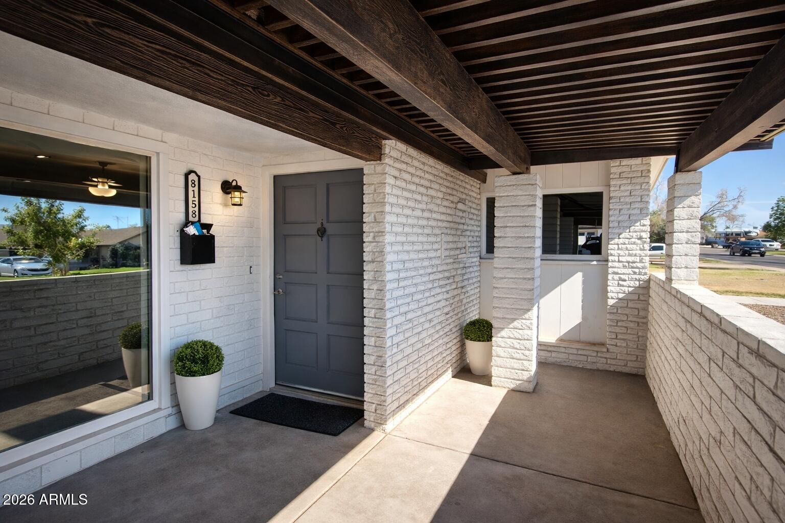 3158 West Lane Avenue Phoenix, AZ 85051 - Photo 3 of 17 5dbcb412-9532-456b-a966-2e6fc7ee5617