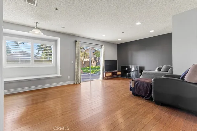 $649,000 | 7372 Oleander Avenue, Fontana, CA 92336