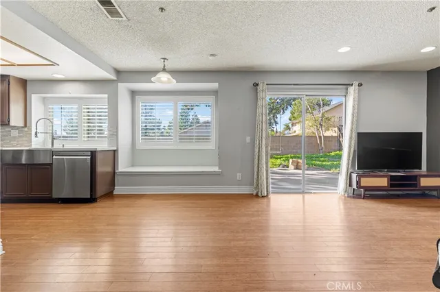 $649,000 | 7372 Oleander Avenue, Fontana, CA 92336