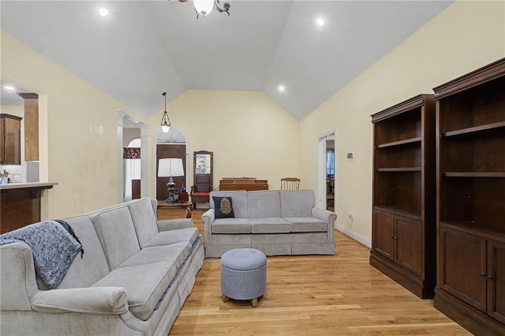 15 County Road 396 Centre, AL 35960 - Photo 11 of 54 a living room with furniture and a rug