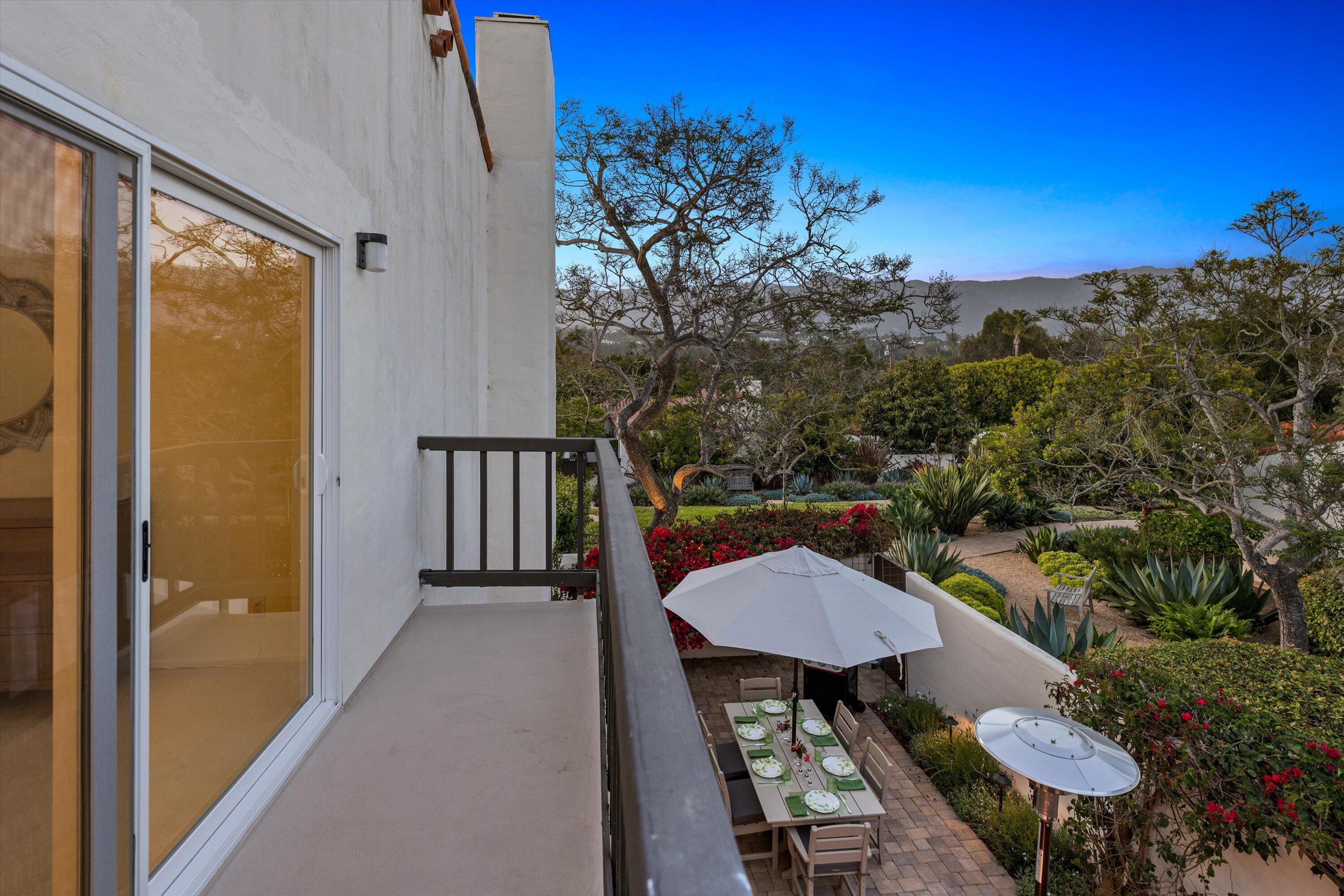 1002 Fairway Road Montecito, CA 93108 - Photo 29 of 48 084-7L5A9183