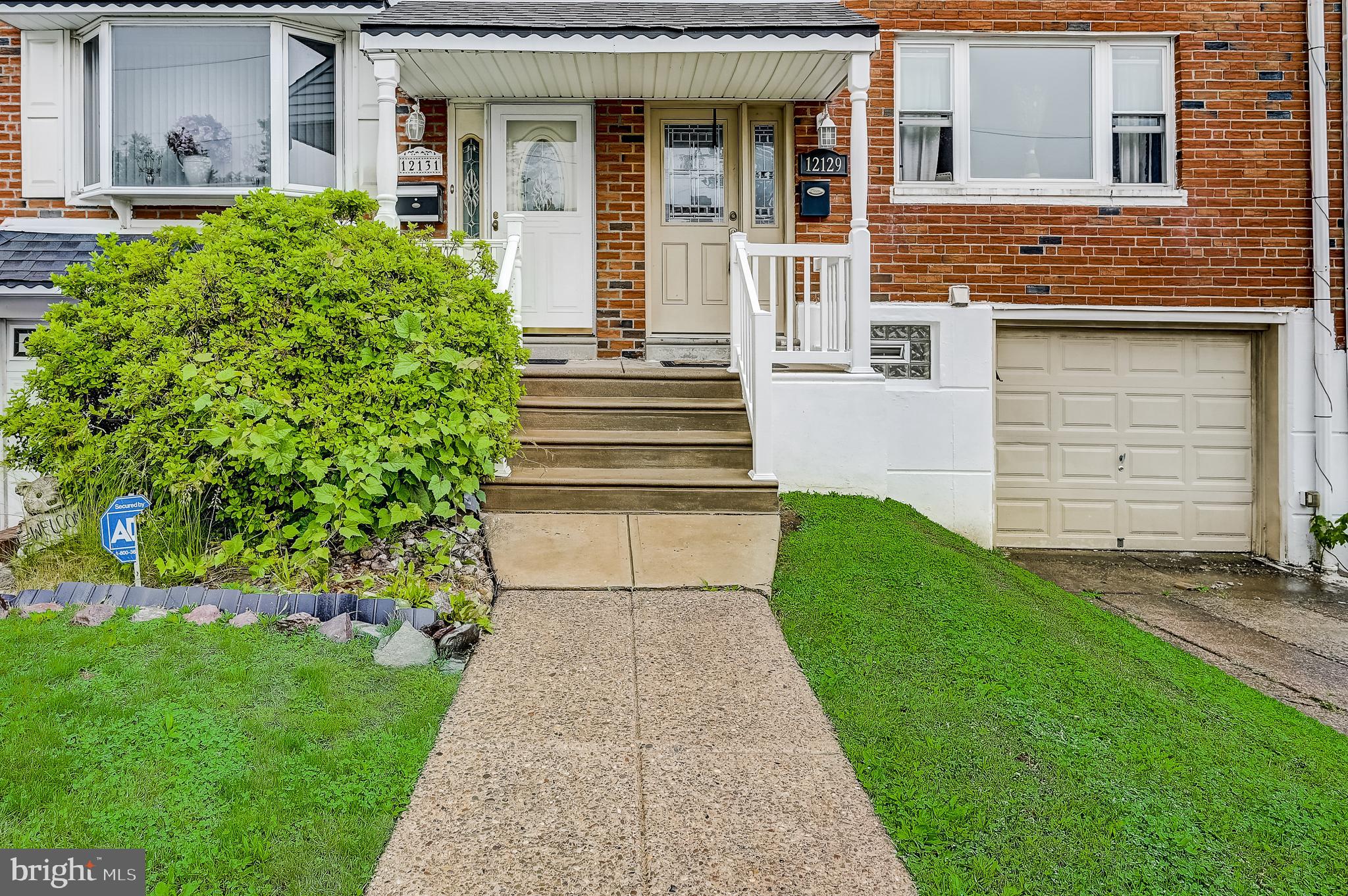 12129 Medford Road Philadelphia, PA 19154 - Photo 3 of 41