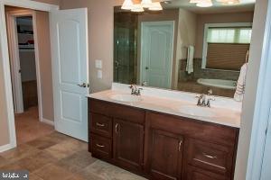328 Fletcher Drive Lititz, PA 17543 - Photo 19 of 25 Gallery Image 19