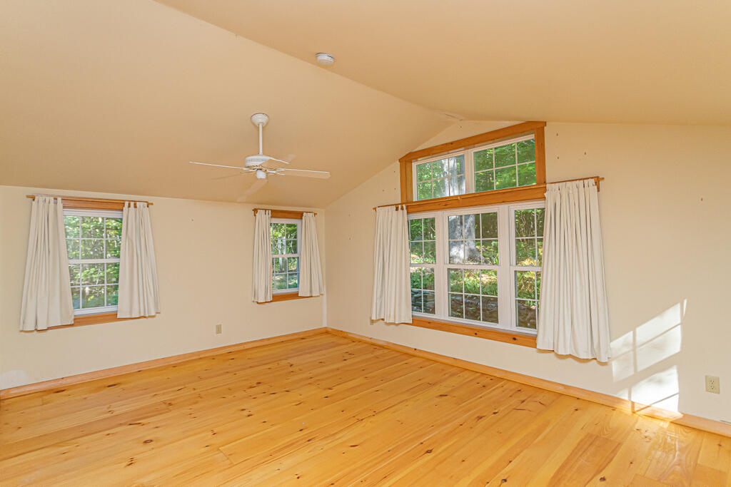 359 South Strong Road Farmington, ME 04938 - Photo 9 of 57 photo-6