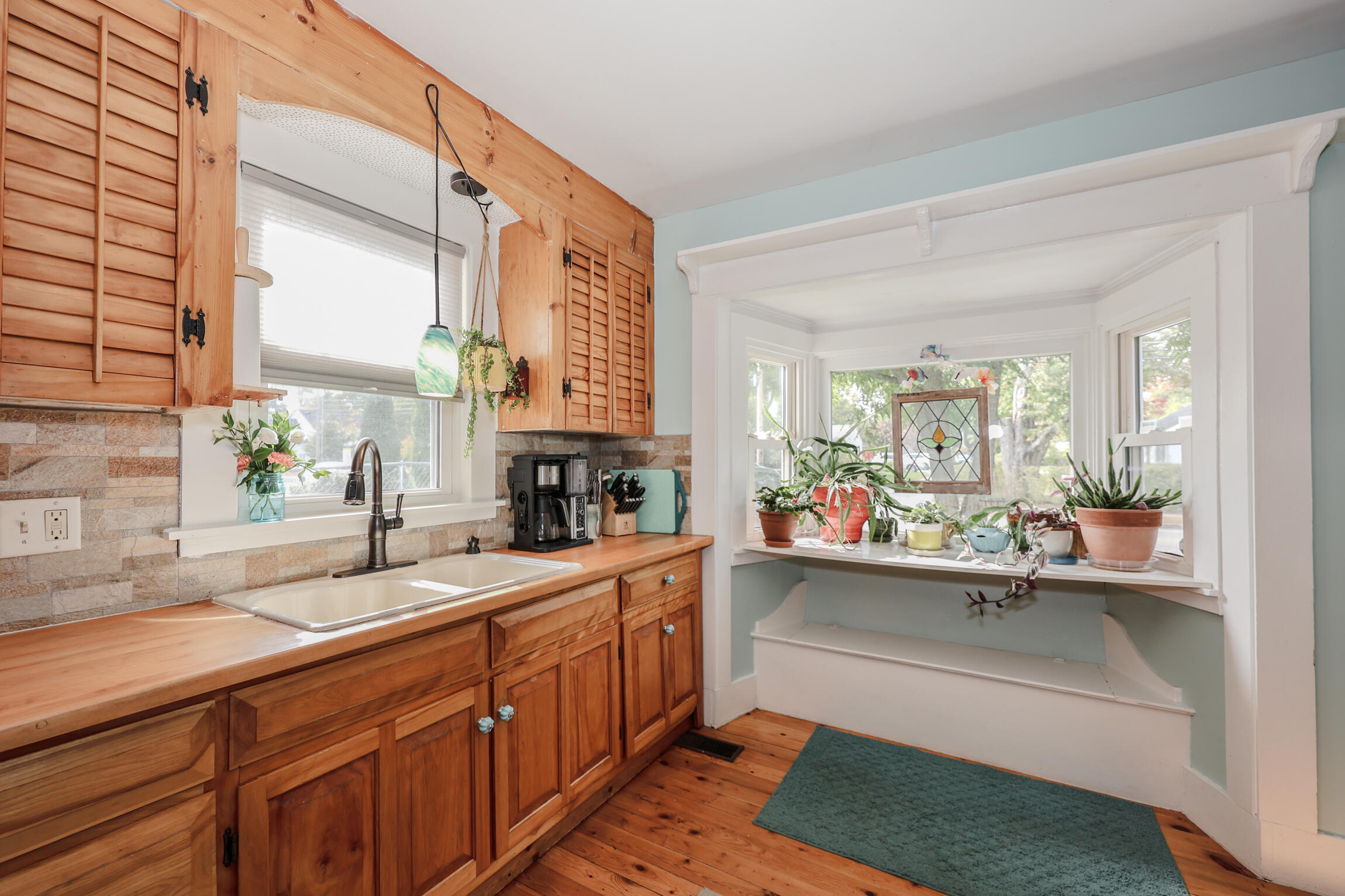 115 Fletcher Street Kennebunk, ME 04043 - Photo 10 of 37 untitled-39