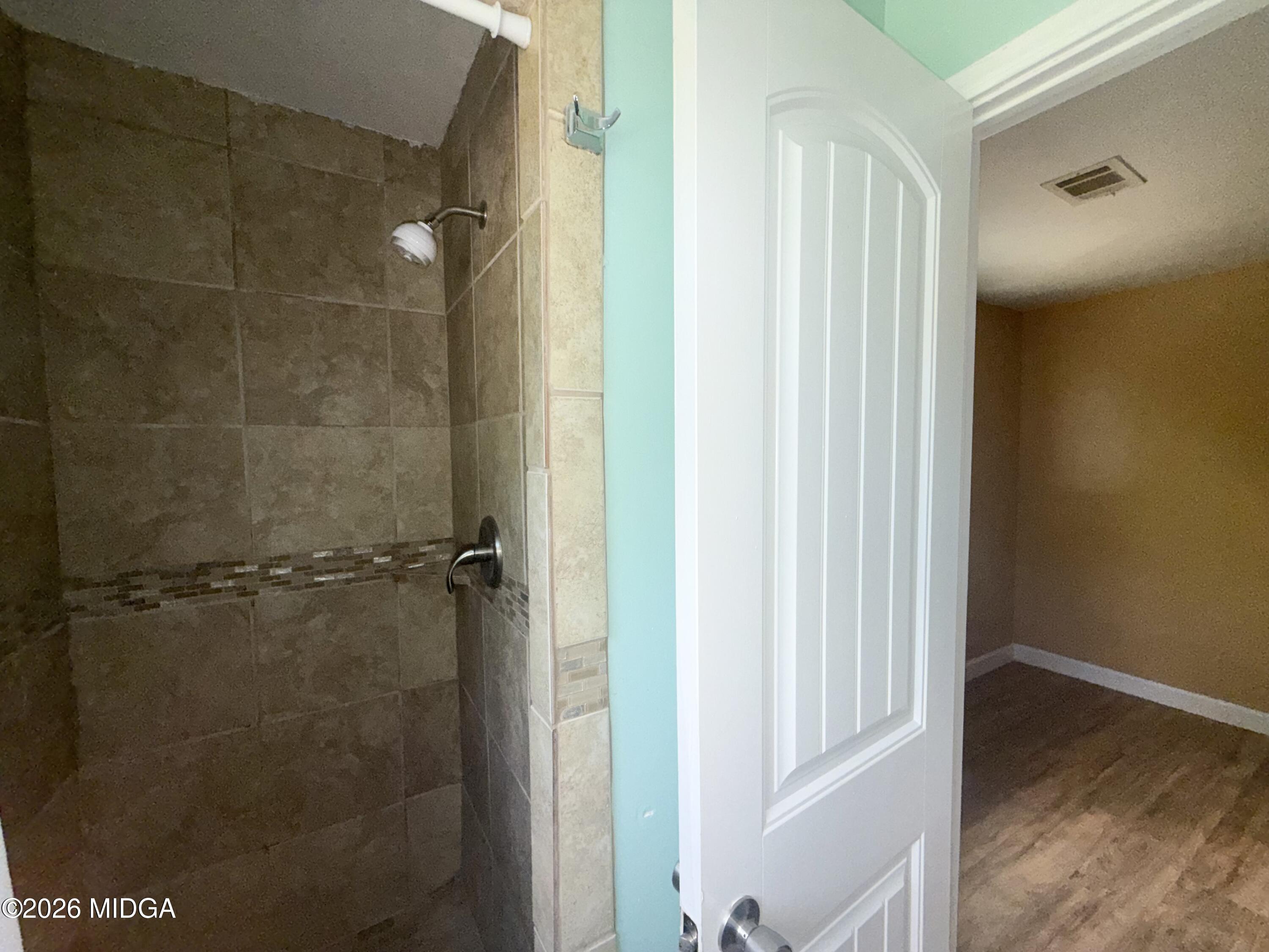 615 Paul Street Macon, GA 31206 - Photo 16 of 24 a view of a bathroom